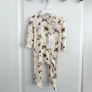 NWT Angel Dear Moose Family bamboo footie - size 3-6 month
